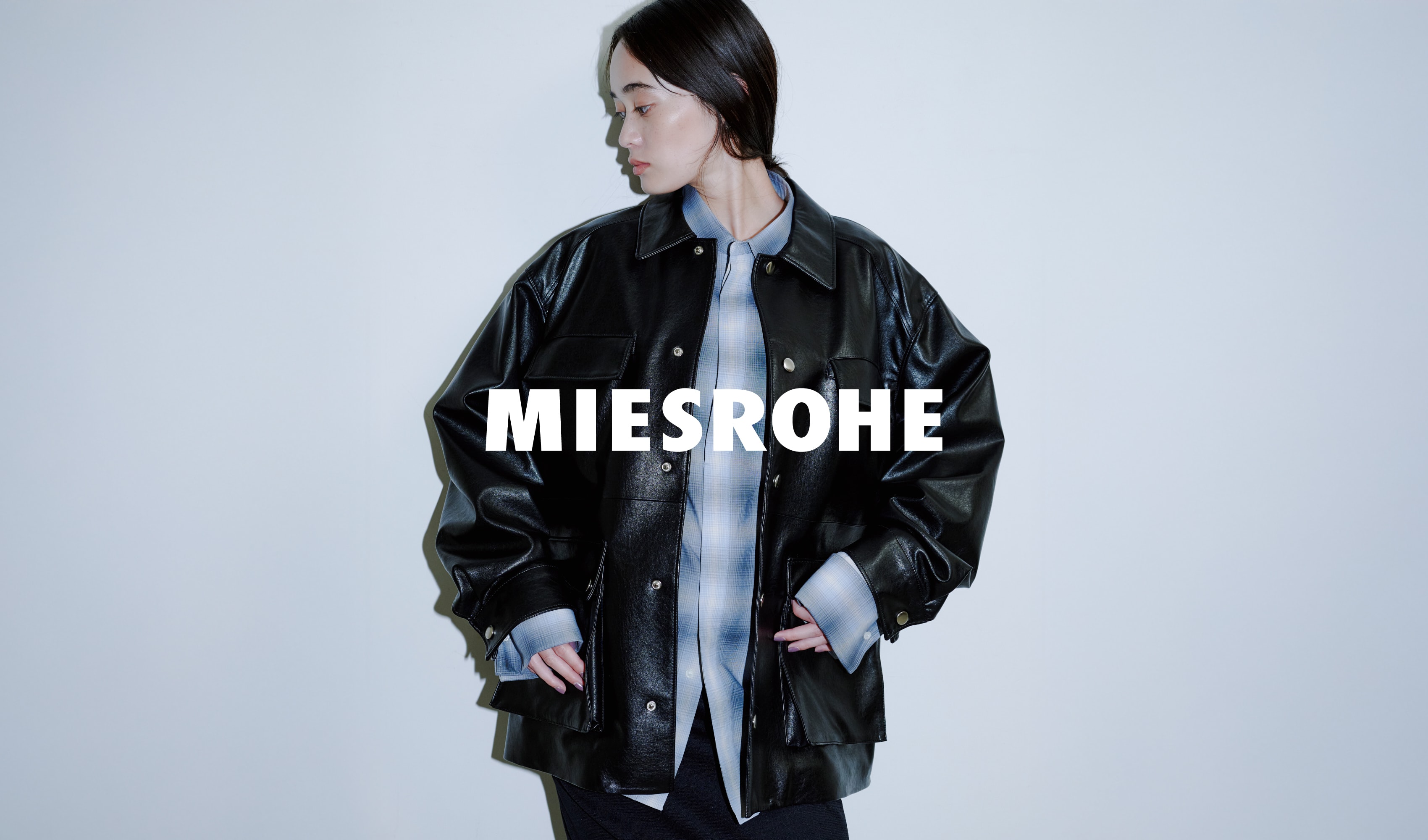 MIESROHE レザー スイングトップジャケット ミースロエ ブラック MIESROHE（ミースロエ）の「スイングトップジャケット