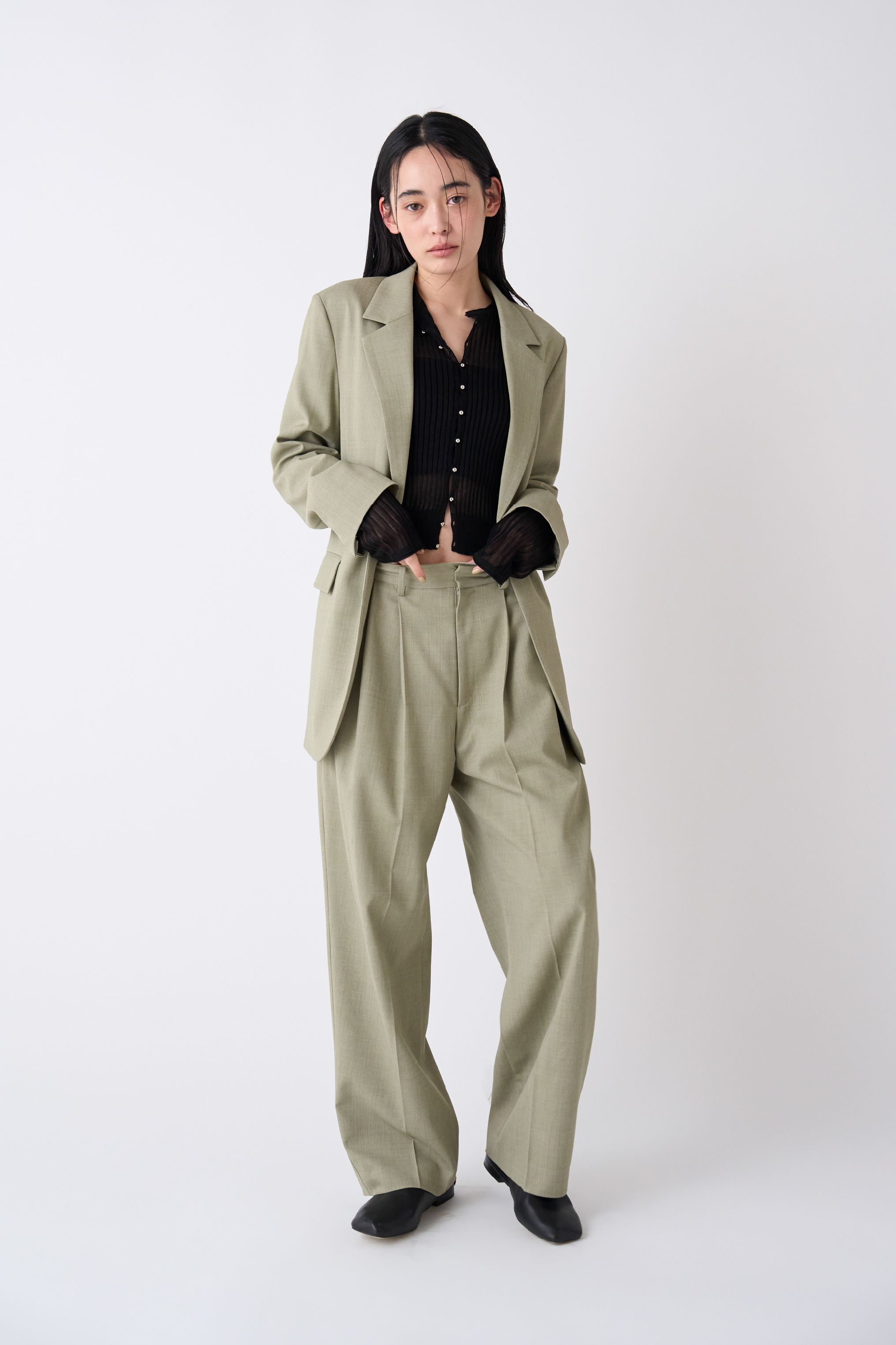 2025 SPRING COLLECTION LOOK BOOK VOL.04