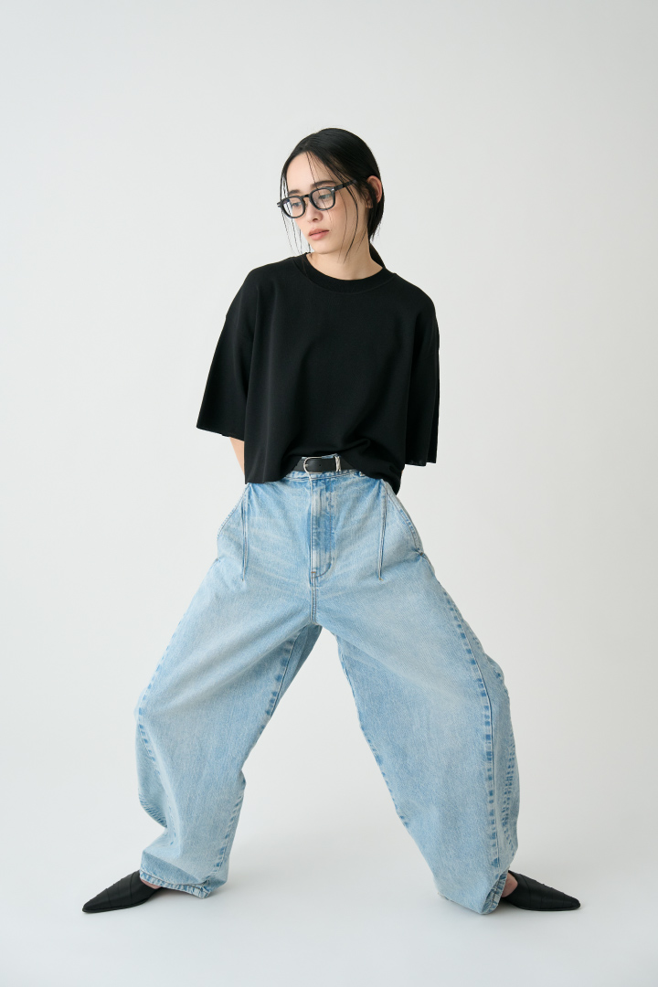 2025 SUMMER COLLECTION LOOK BOOK VOL.01