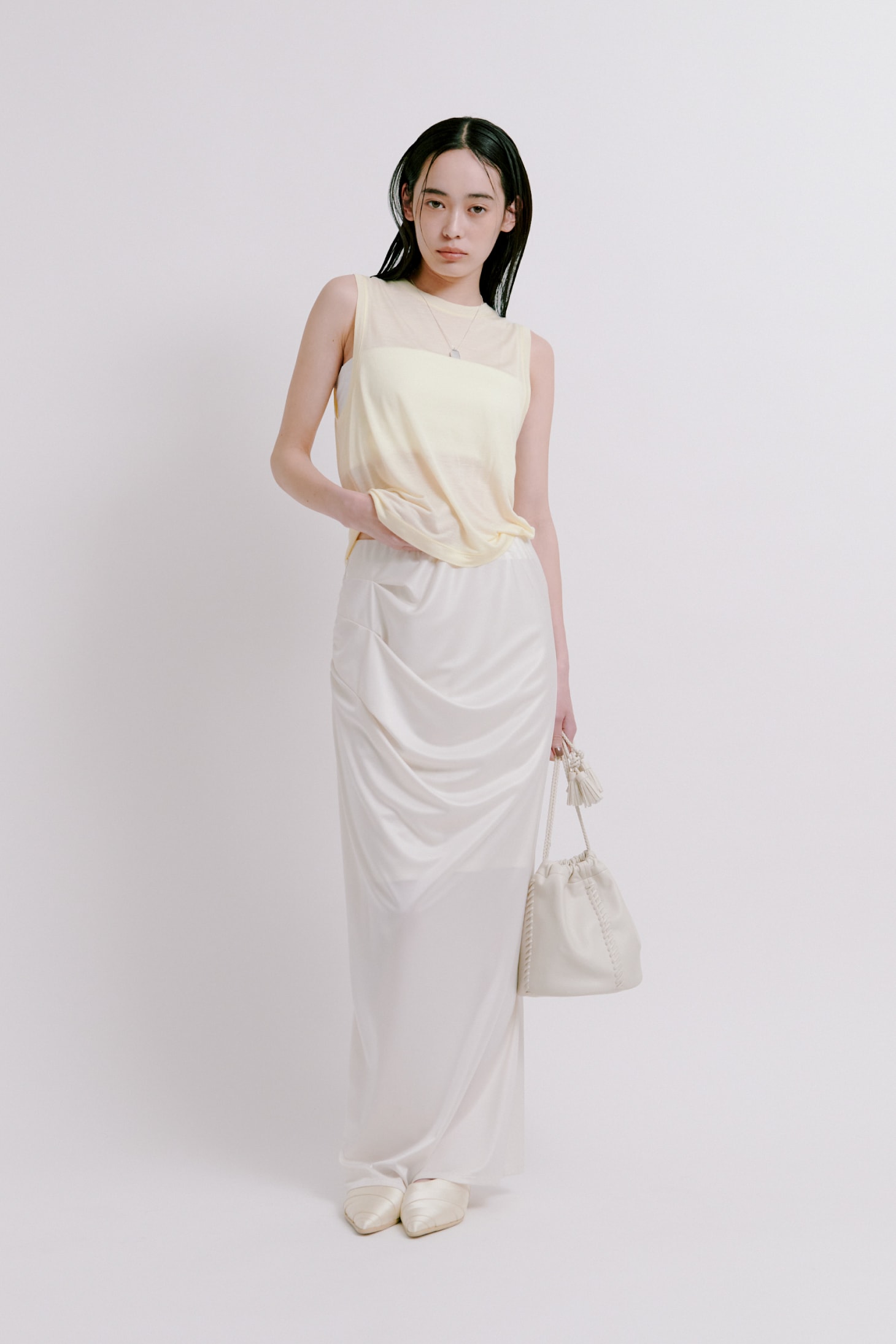 2025 SUMMER COLLECTION LOOK BOOK VOL.04